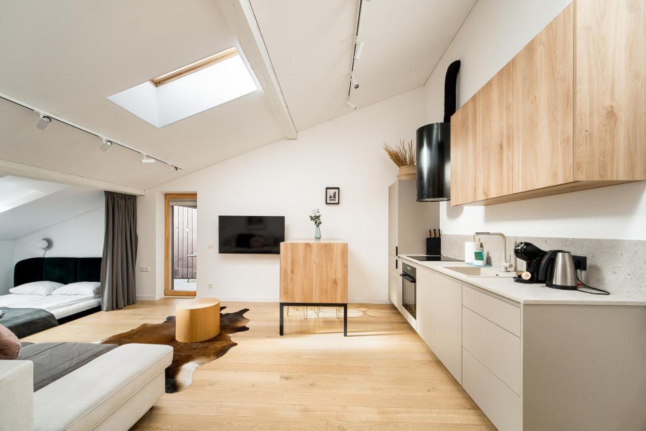 Owl Jazz Apartments - Luxury Apartments In The Heart Of The City Kaunas Exteriör bild