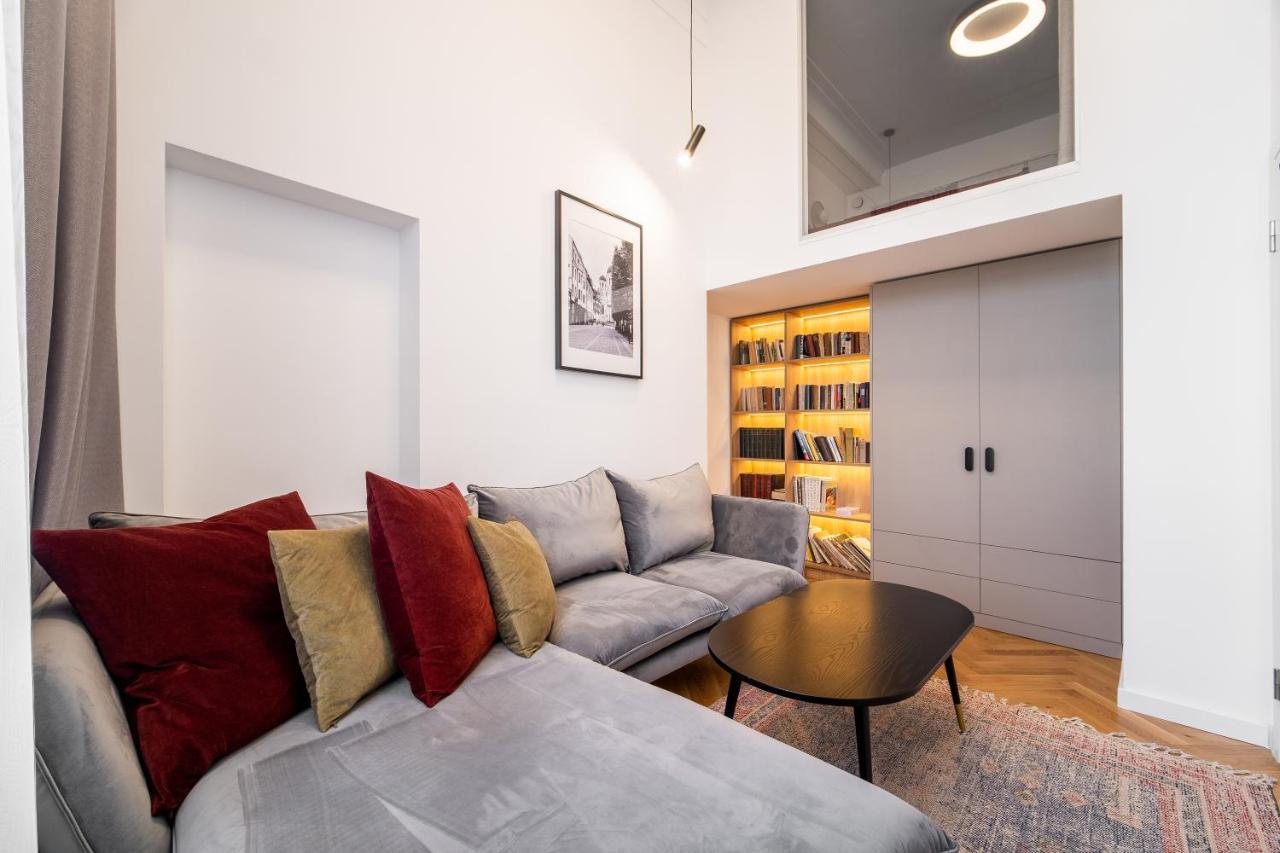 Owl Jazz Apartments - Luxury Apartments In The Heart Of The City Kaunas Exteriör bild