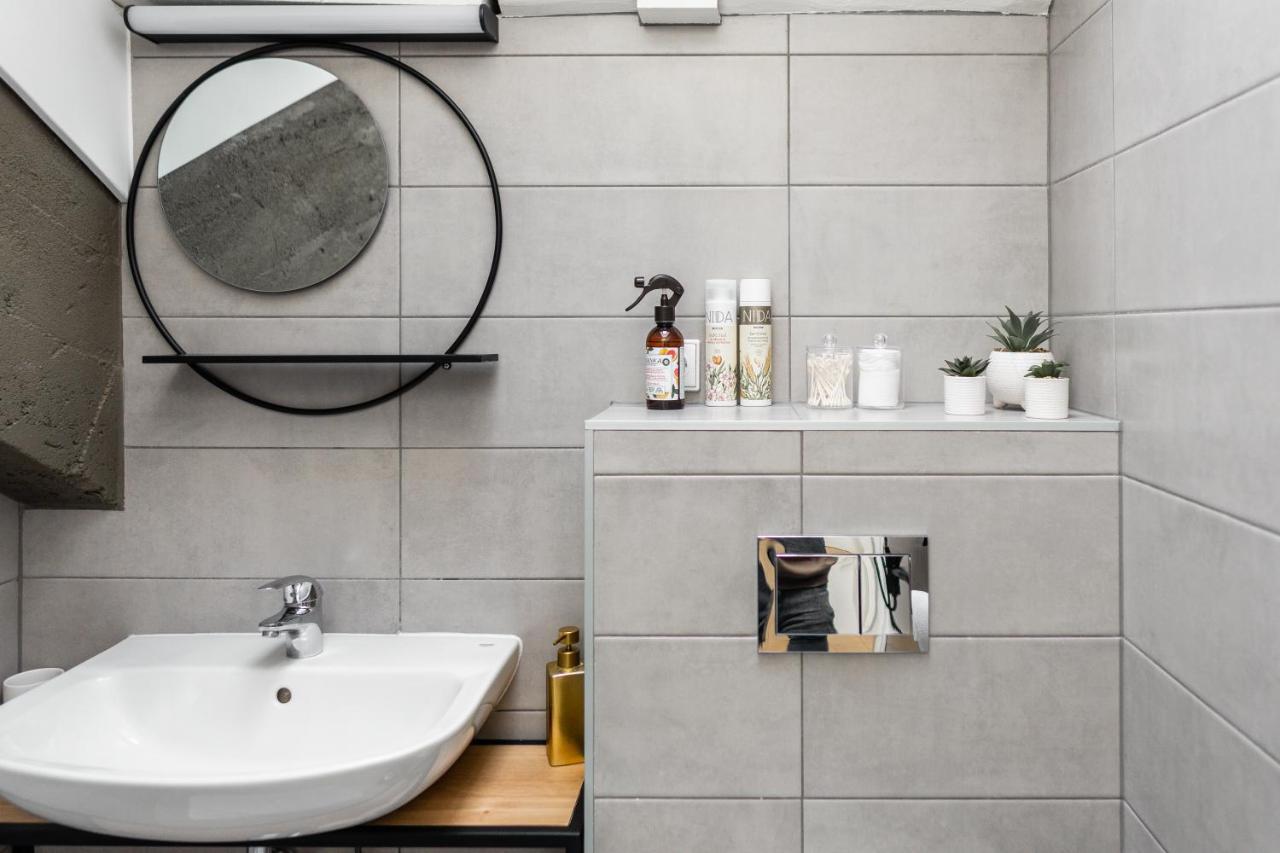 Owl Jazz Apartments - Luxury Apartments In The Heart Of The City Kaunas Exteriör bild