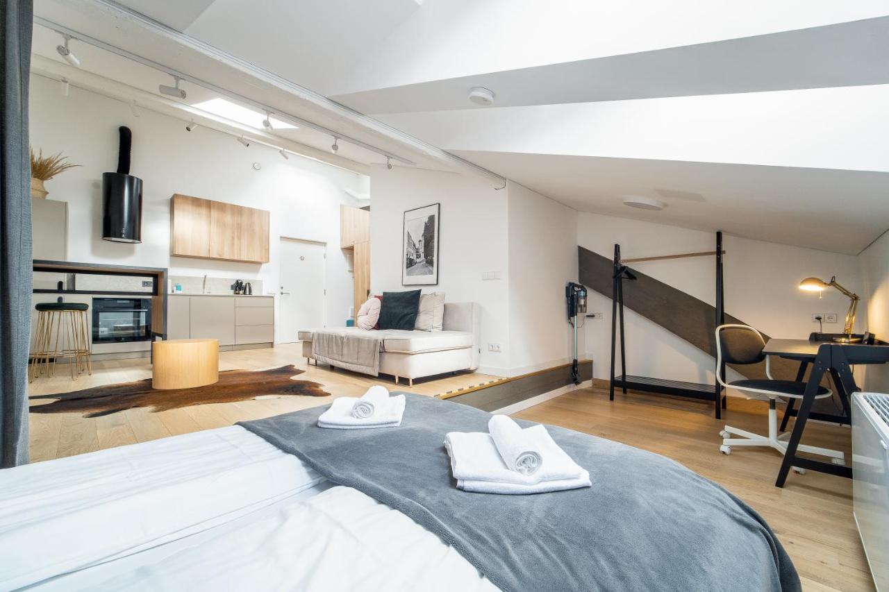 Owl Jazz Apartments - Luxury Apartments In The Heart Of The City Kaunas Exteriör bild