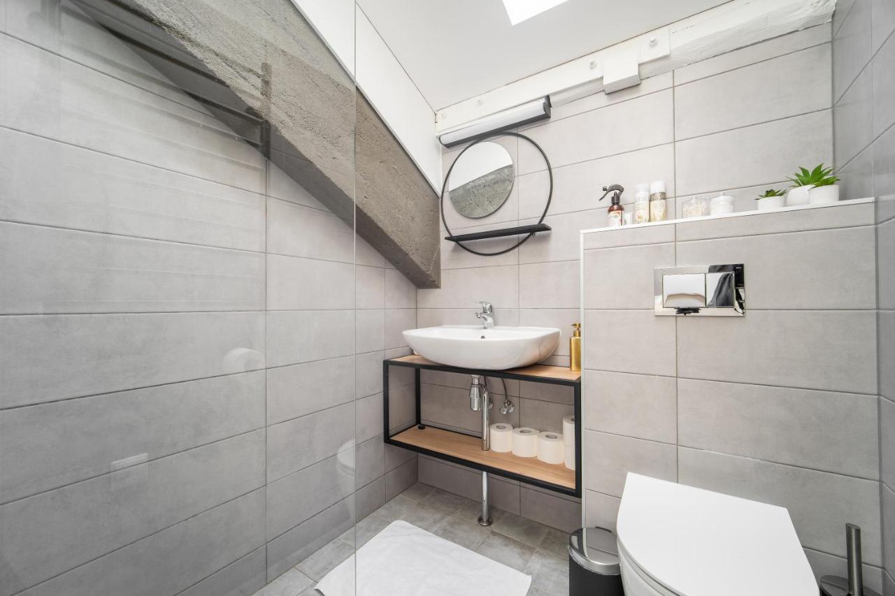 Owl Jazz Apartments - Luxury Apartments In The Heart Of The City Kaunas Exteriör bild